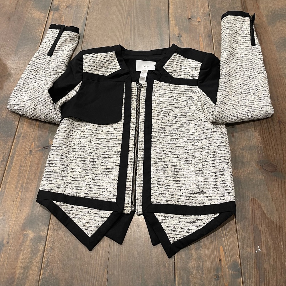 ICB New York Women’s Long Sleeve Full Zipper Black & White Lined Blazer Jacket 4